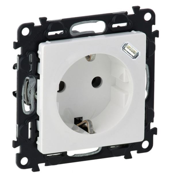 Tengill+usb-c  753135 Valena Með Miðju, Hvítt, Usb-c 1,5a